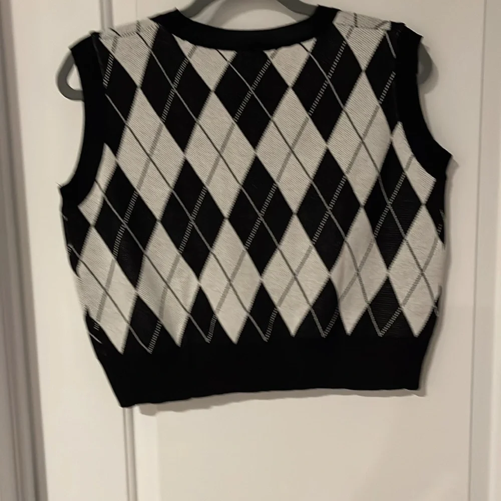 Brand new unsex vest size medium - Picture 3 of 4